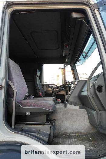Used 2001 IVECO Eurotech 190E27 R 19 ton isothermic box lorry