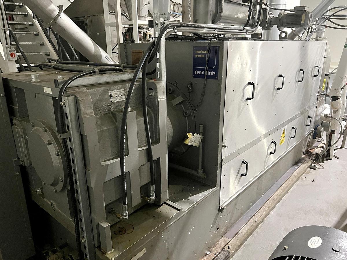 Used Used Rosedowns Desmet 400 Series Sterling Screw Press
