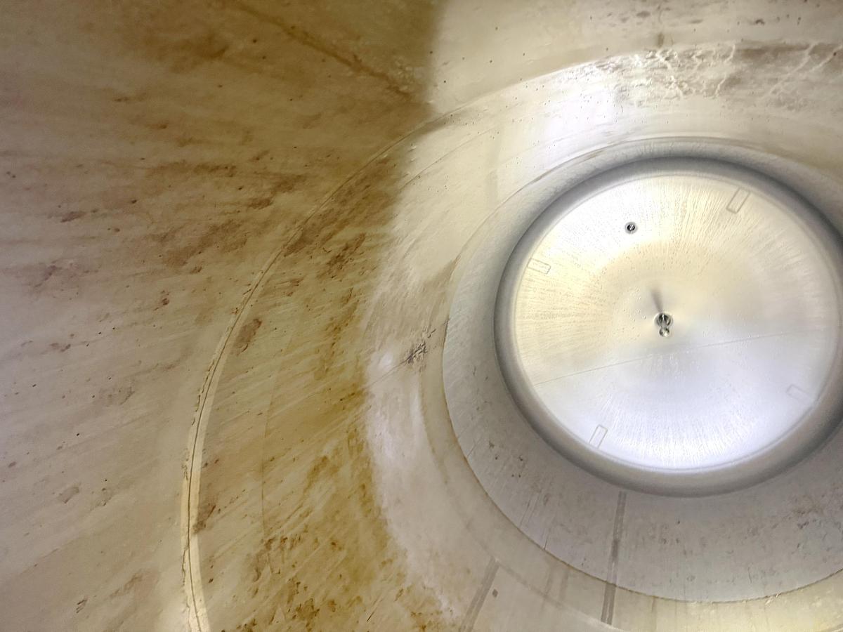 Used Used 4650 Gallon Jacketed Tank, 304 Stainless Steel