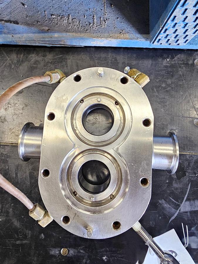 Used Used Waukesha Rotary Lobe Pump, Model 18, 1.5 HP