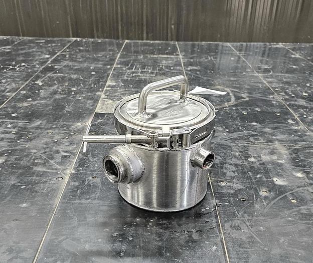 Used USED 2" ERIEZ MAGNETICS MAGNET TRAP, JACKETED, SANITARY