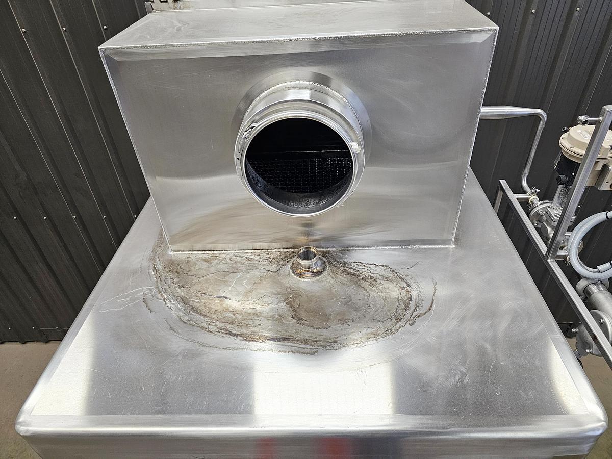 Used Harry Davis NY - Lot 40 - 300 Gallon Feldmeier Blending Tank (40 Cf)