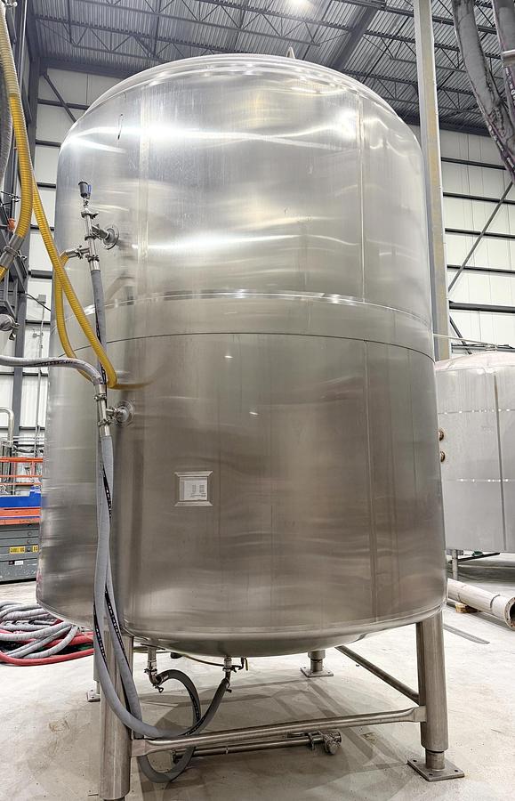 Used Used 5500 Gallon Feldmeier Jacketed Tank (Reactor), 304 Stainless Steel