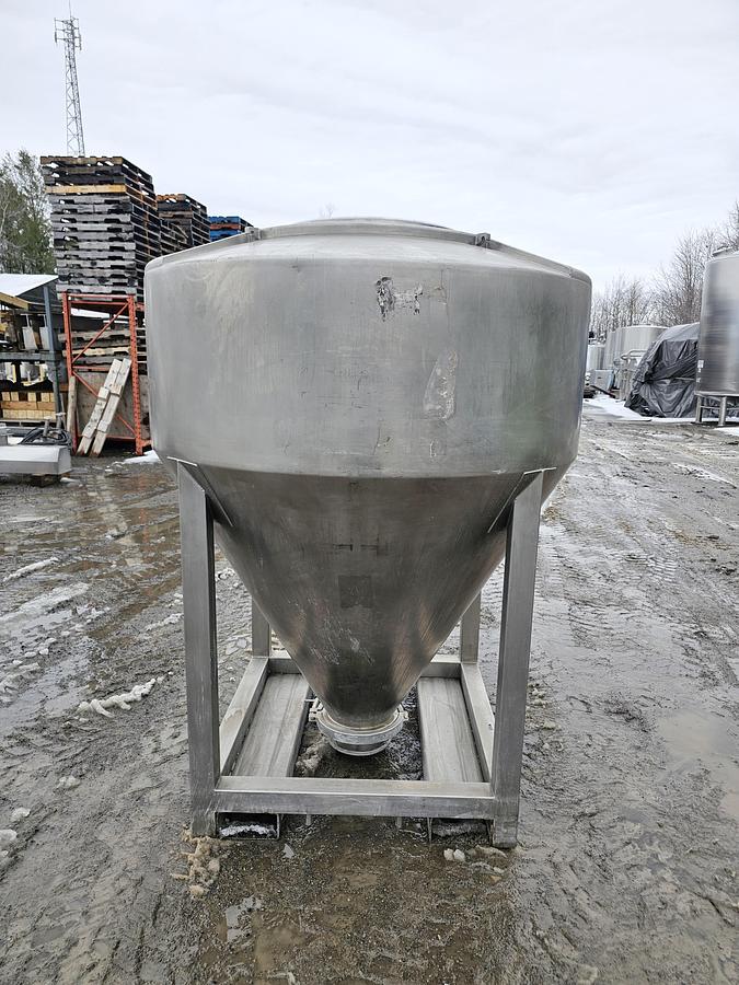 Used Used 440 Gallon Tank (Tote),  Stainless Steel