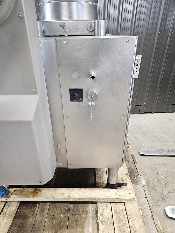 Used Handtmann stuffer (Model 7814)