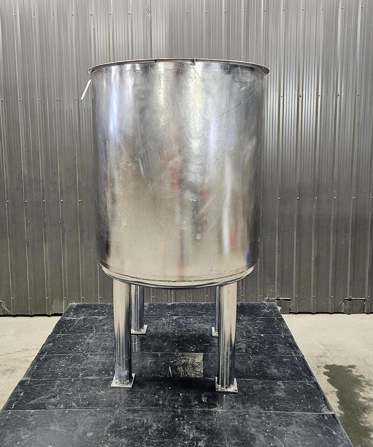 Used Used 275 Gallon Tanks, Stainless Steel