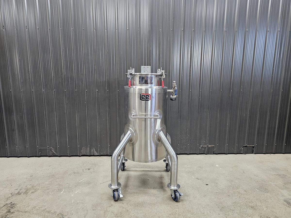 Used Used Lee Industries 55 Gallon Jacketed Tank, Stainless Steel