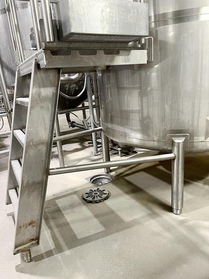 Used Used 750 Gallon Tank, 316L Stainless Steel