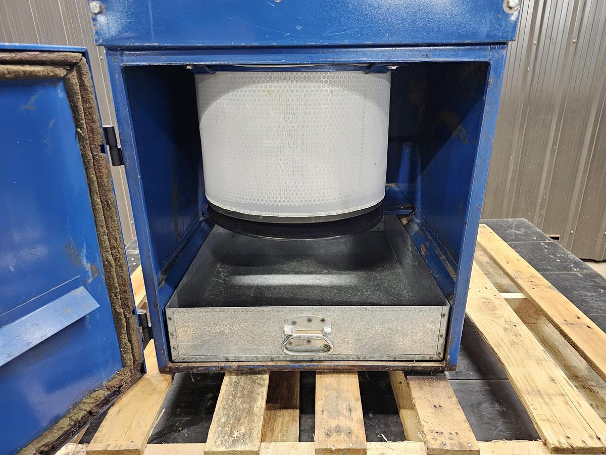 Used Aaron Elgin IL Auction - Lot 31 Donaldson Dust Collector 2 of 2