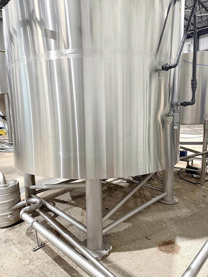Used Used 3600 Gallon Jacketed Tank (Reactor), 304 Stainless Steel