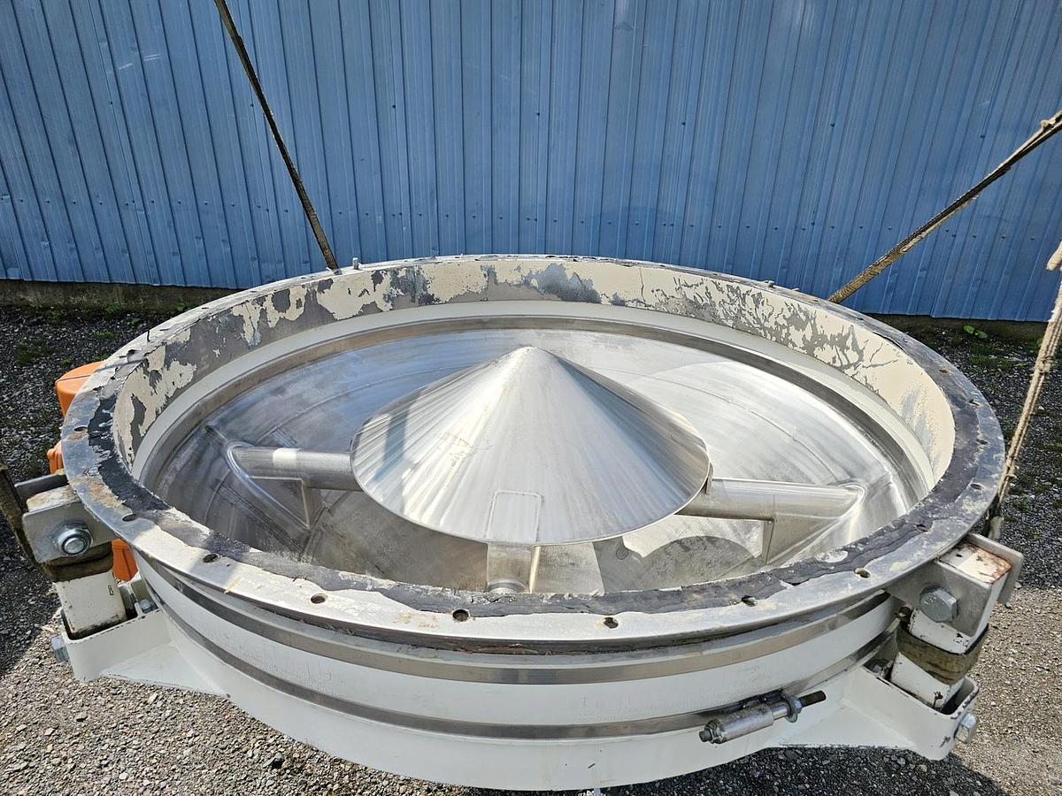 Used Used 150 Gallon Vibrating Hopper, 20 Cu.ft., Stainless Steel