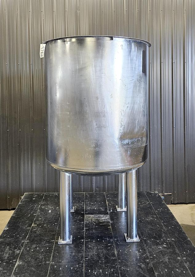 Used Used 275 Gallon Tank, Stainless Steel