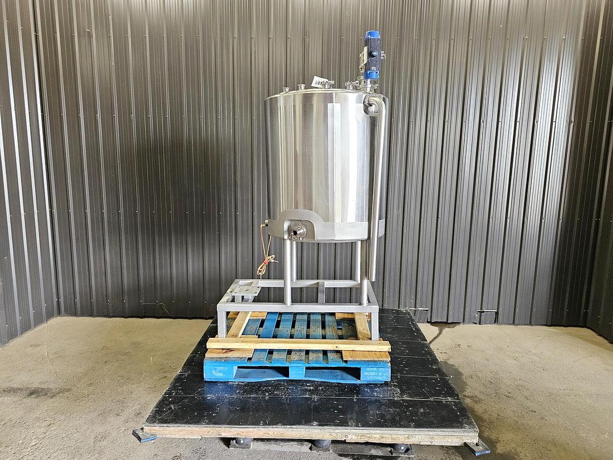 Used Used 125 Gallon Tank, Stainless Steel