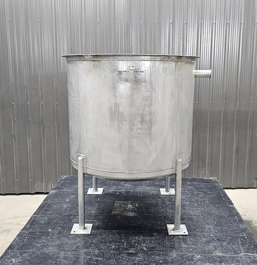 Used Used 175 Gallon Tanks, 304 Stainless Steel