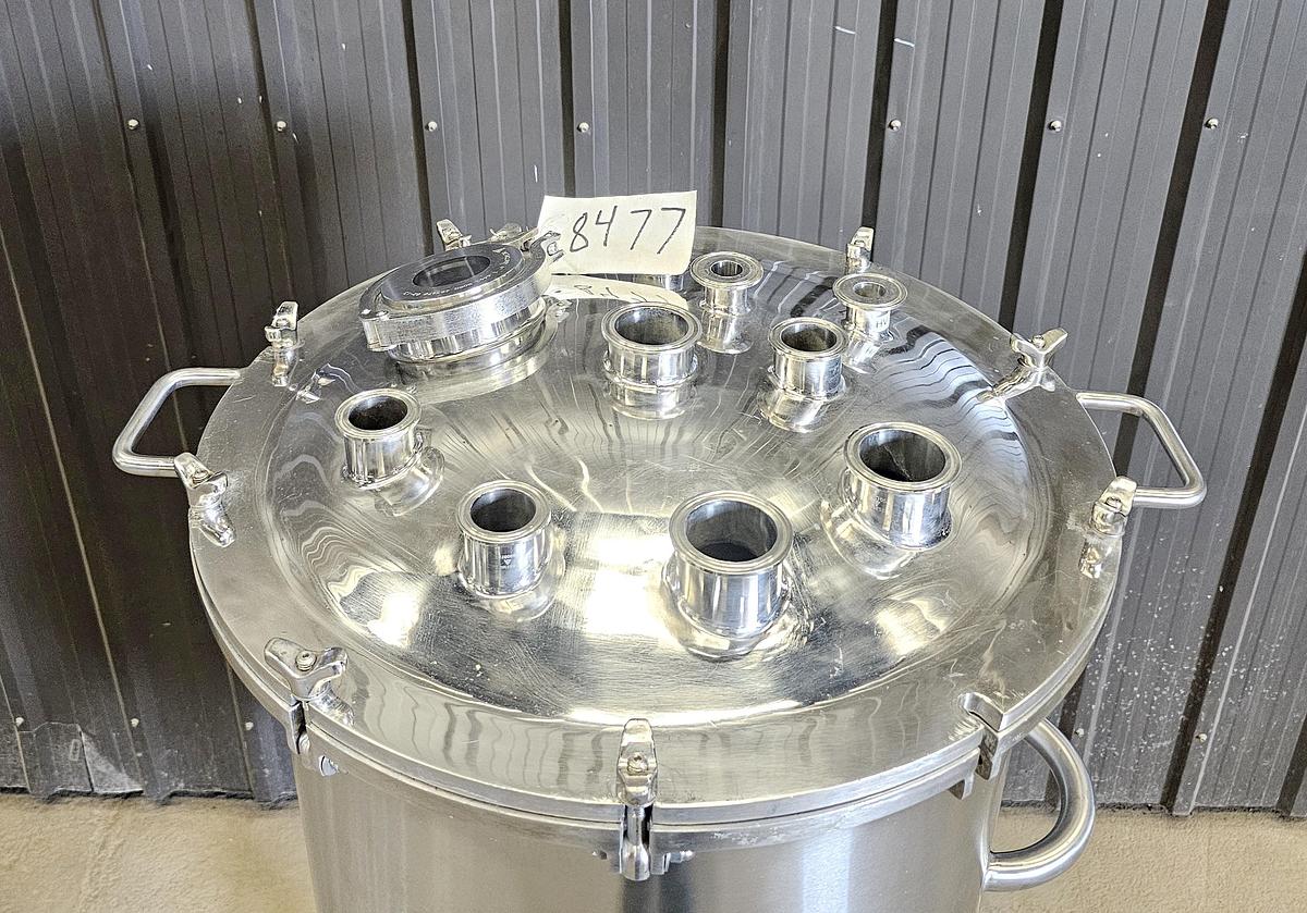 Used Stainless Steel Magnetic Bottom Drive Tank