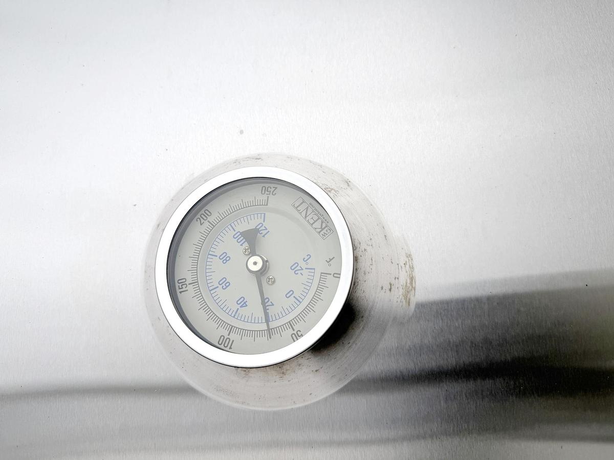 Used Used 2480 Gallon Jacketed Tank, 304 Stainless Steel