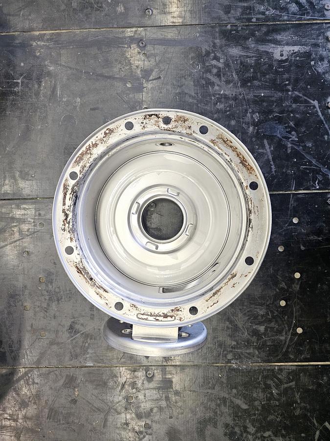 Used TCL Auction - Maple Leaf Foods - Ontario - Lot 15 - pump