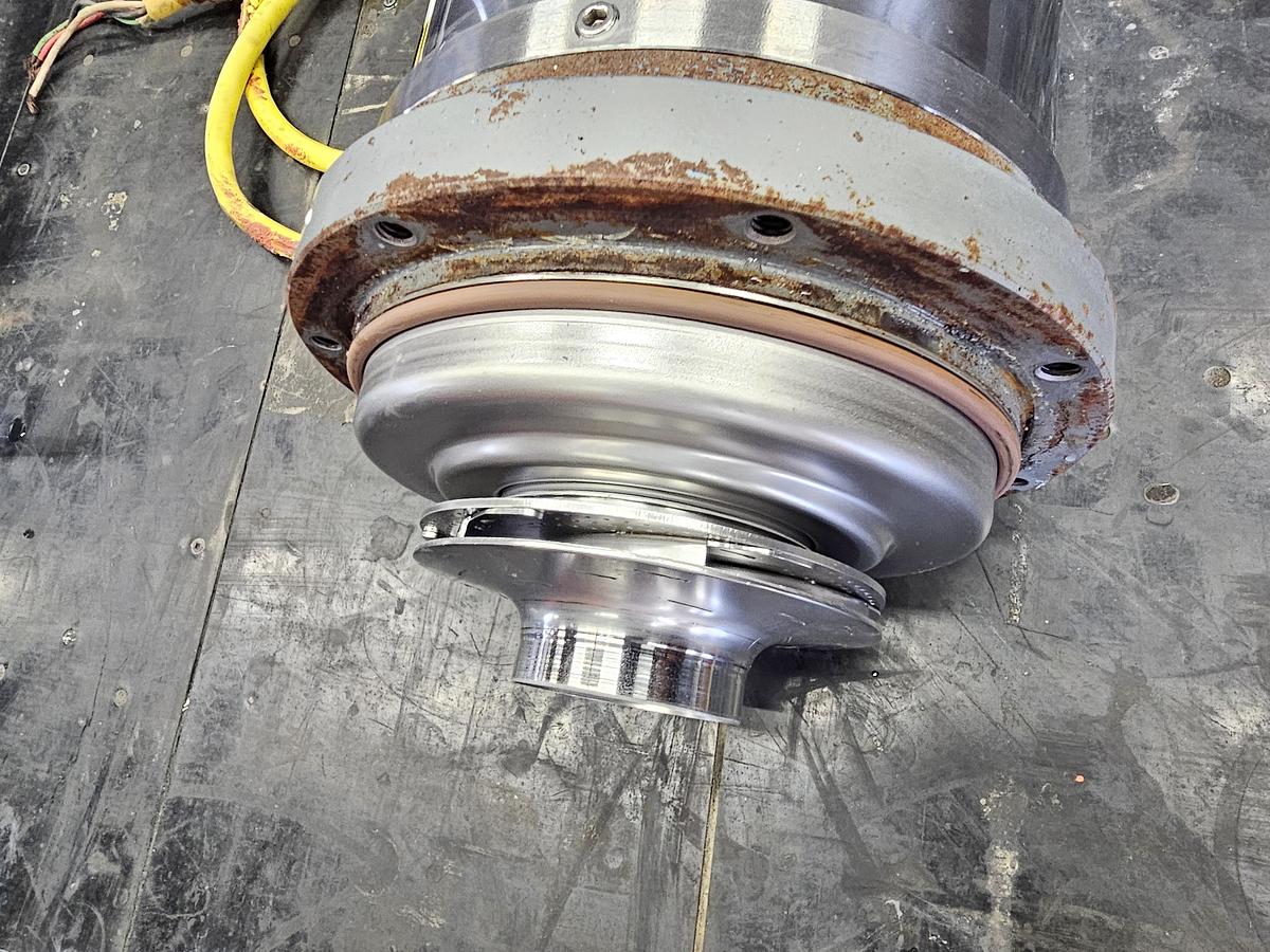 Used TCL Auction - Maple Leaf Foods - Ontario - Lot 15 - pump