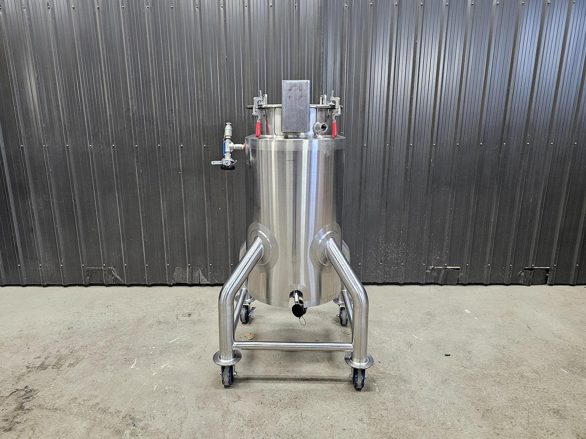 Used Used Lee Industries 55 Gallon Jacketed Tank, Stainless Steel