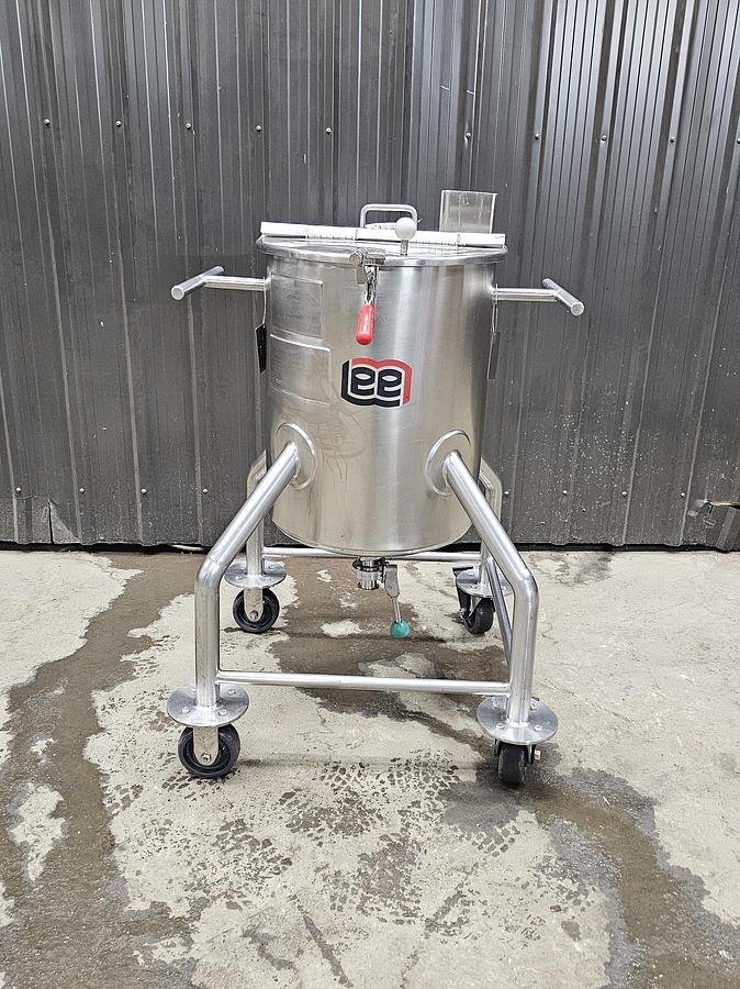 Used ANTO SEE NOTES -  Heritage Global Auctions (Hagerstown MD) Lot 616 - Tank