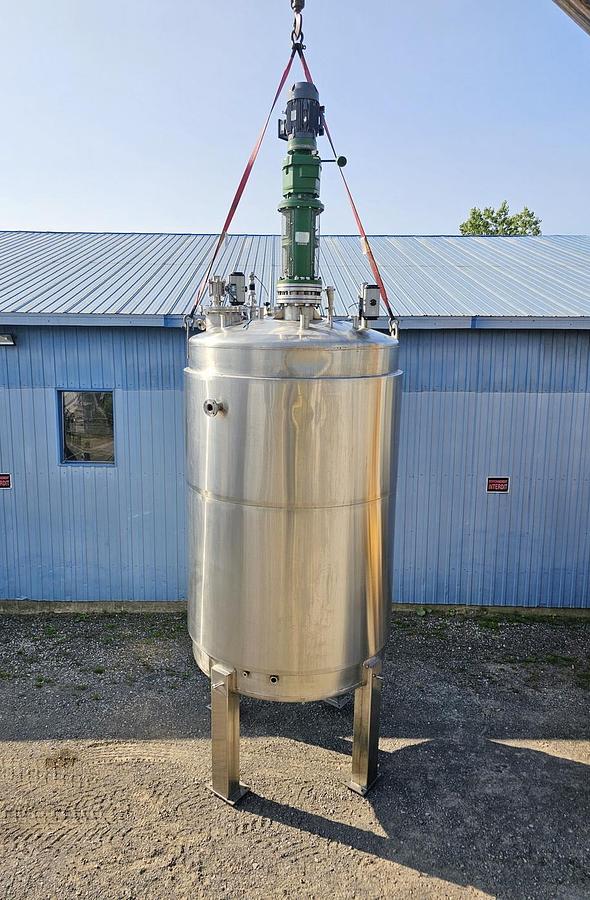 Used West Auction California - Lot A-1002 2500 gallon jacketed mix tank