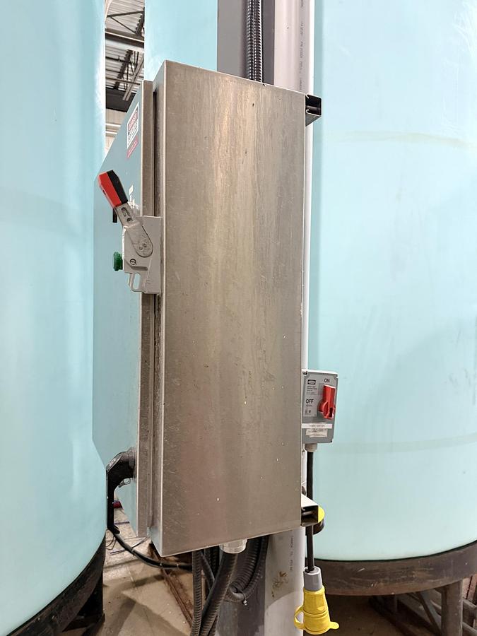 Used Used APV-Gaulin MC18-3TPS High-Pressure Sanitary Homogenizer
