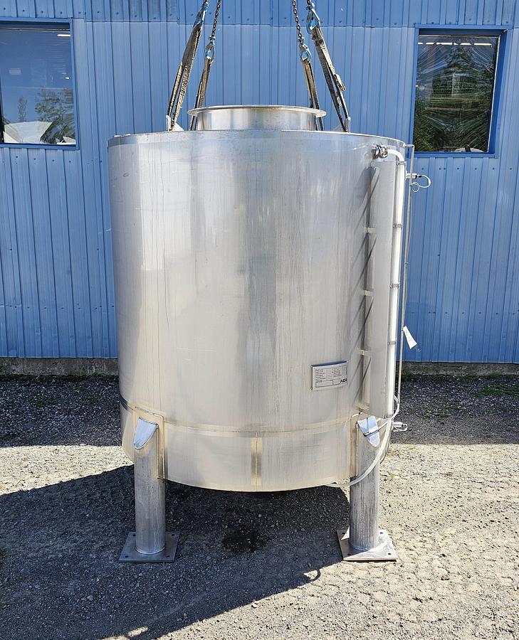 Used Used ADI Laval 1100 Gallon Tank, 304 Stainless Steel