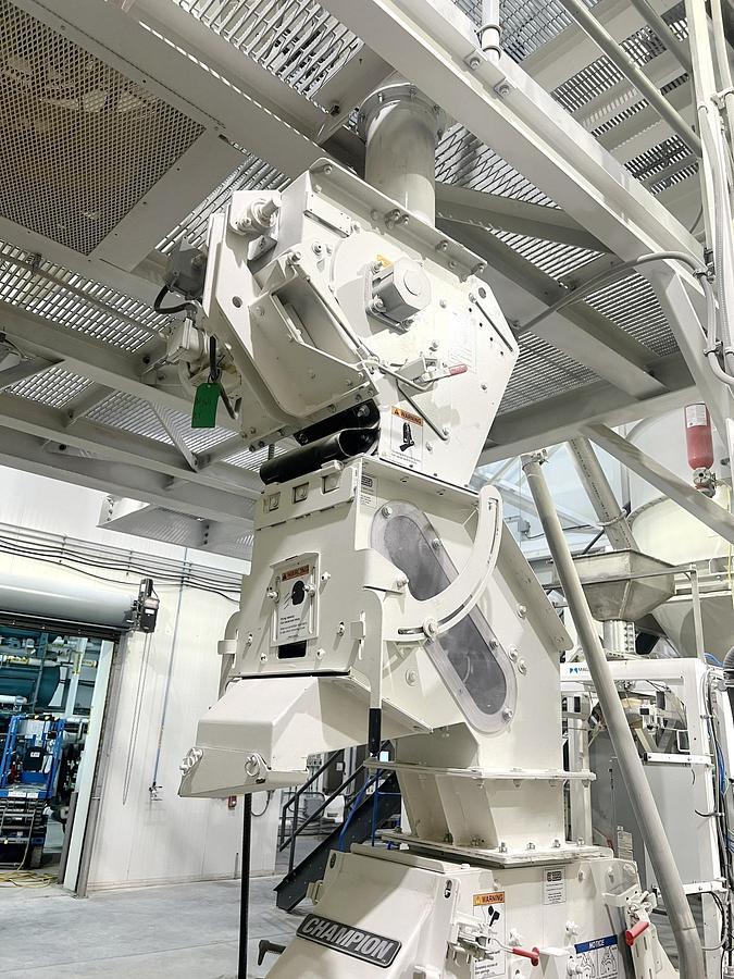 Used Used CPM Roskamp Champion 15 HP Hammermill, With Rotary Feeder & Air Separator