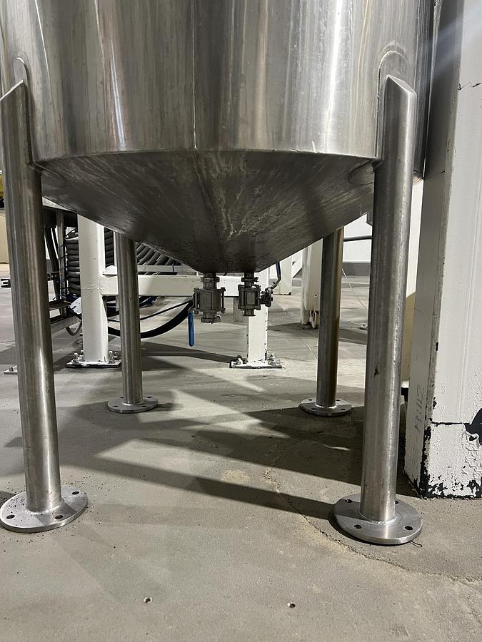 Used Used 200 Gallon Tank, Stainless Steel