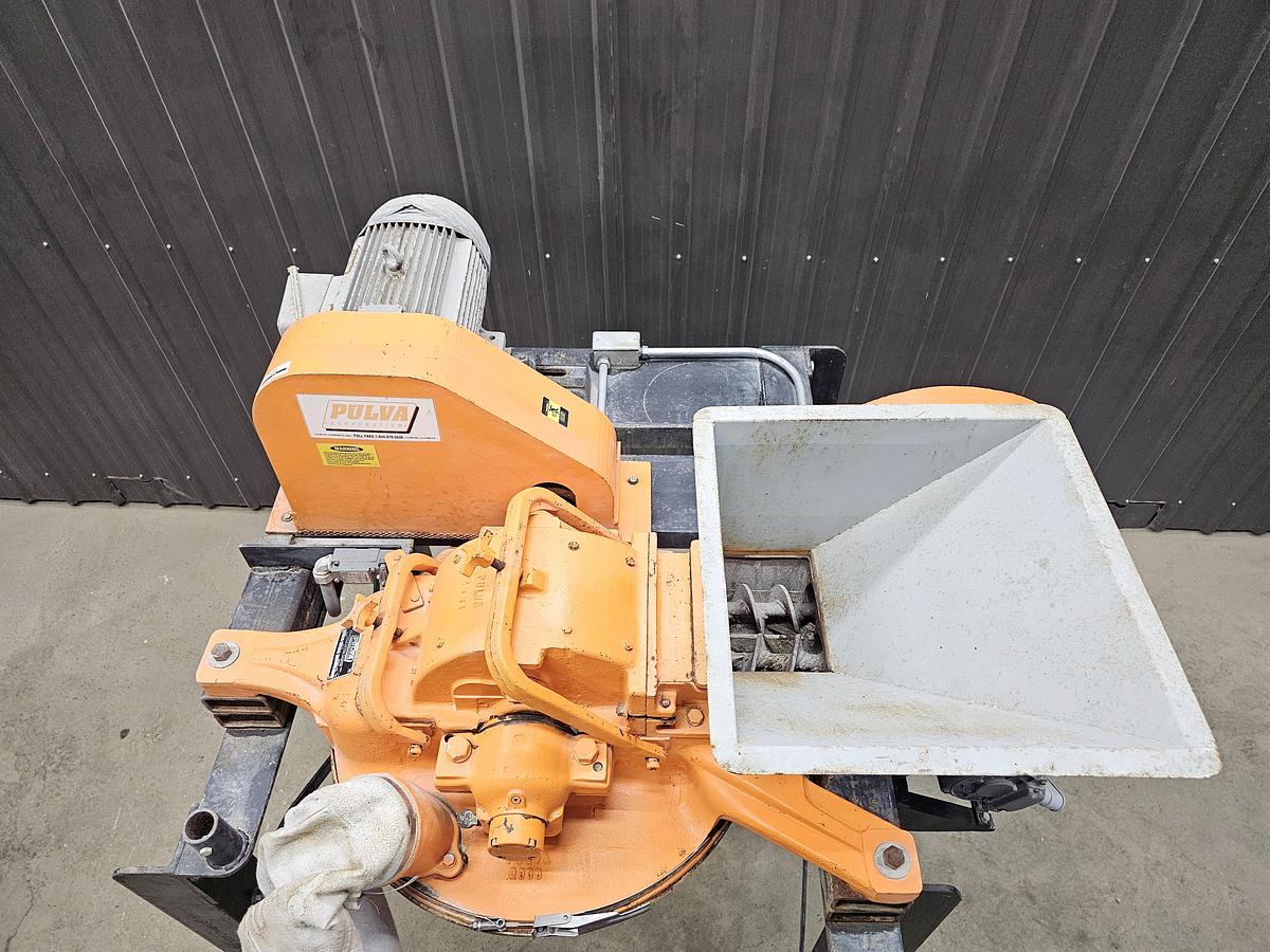 Used **Levy Recovery Group Michigan - lot 1080 - Pulverizer