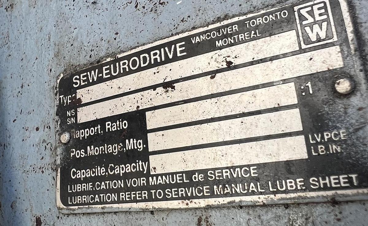 Used Used 3500 Gallon Tank, Carbon Steel, With Sweeper Mixer