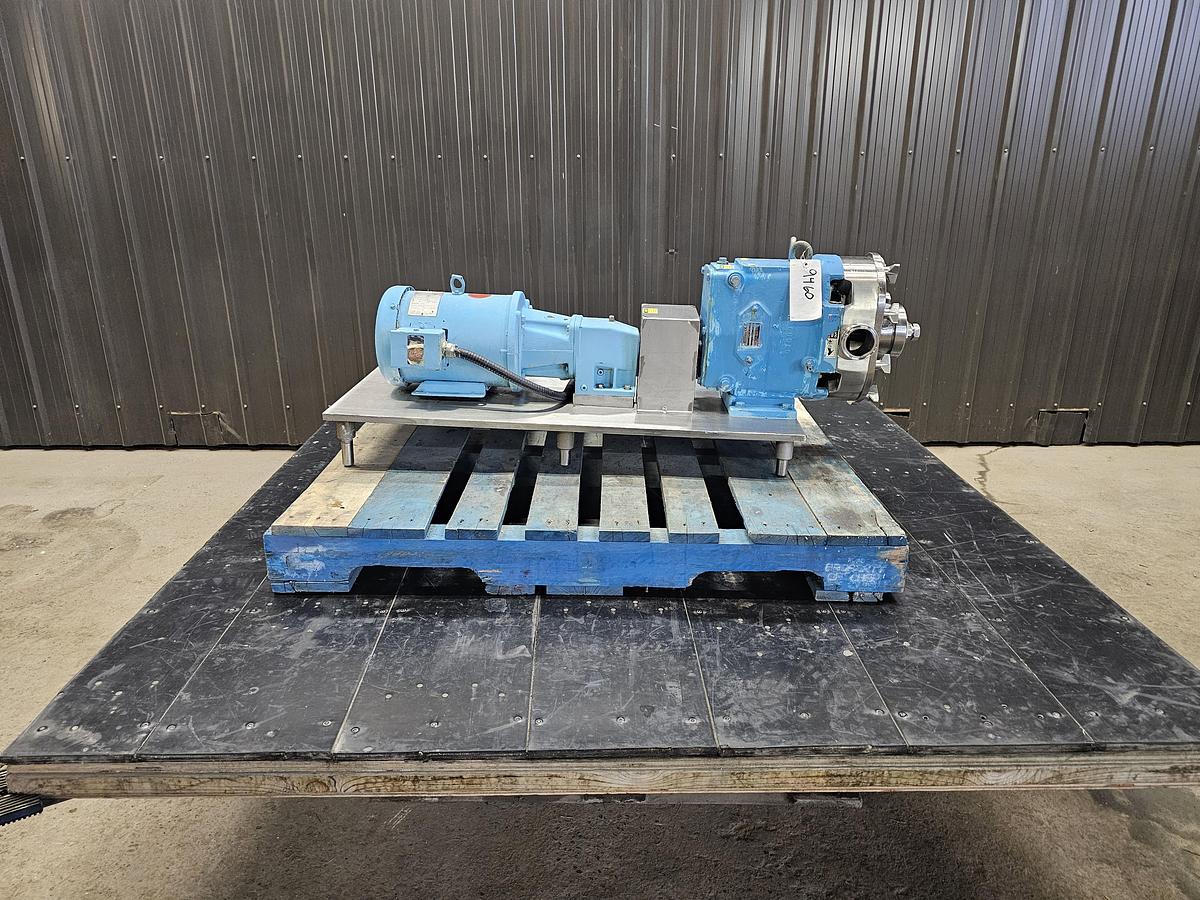 Used Used Waukesha Rotary Lobe Pump, Model 60, 3 HP