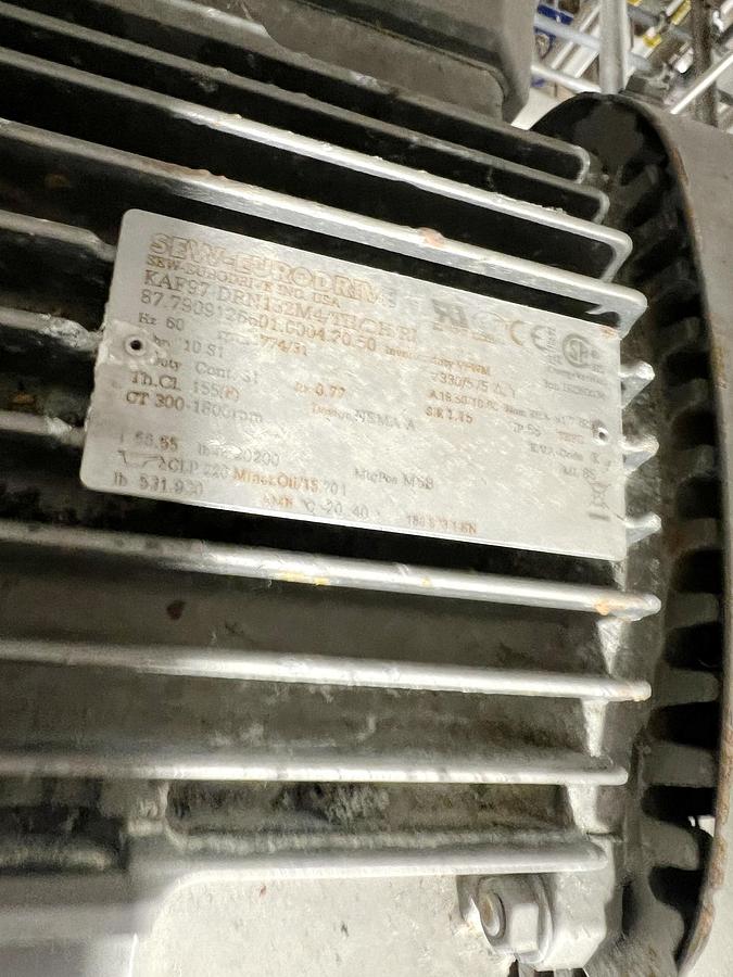 Used Used 2500 Gallon Jacketed Tank, Stainless Steel, With Scrape Agitation & Twin Screw Pump