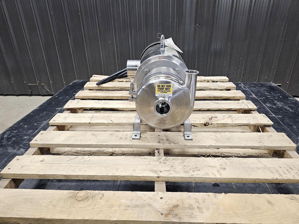 Used Capex Auction Anjou - Lot 1100 pump (1 of 2)