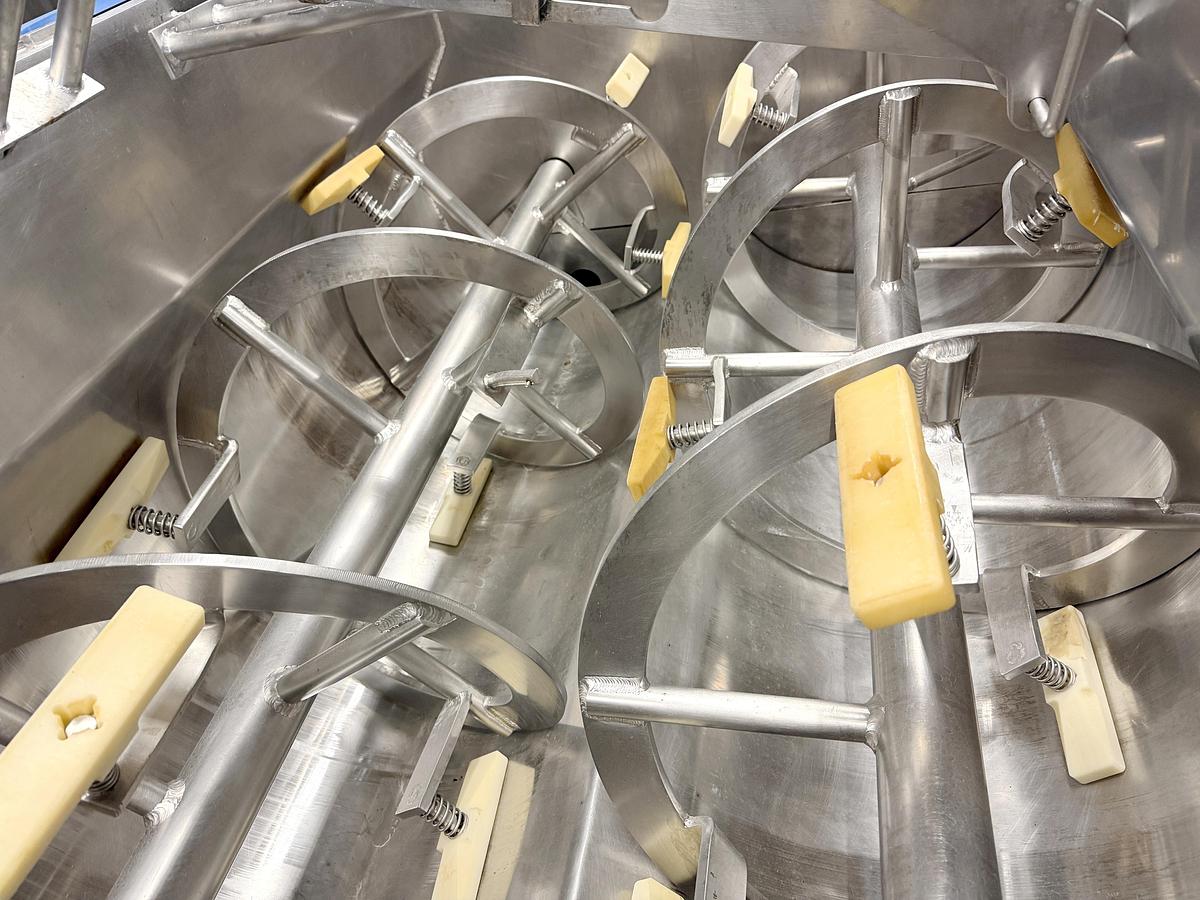 Used Used Mepaco Jacketed Double Ribbon Blender, 33 Cubic Feet