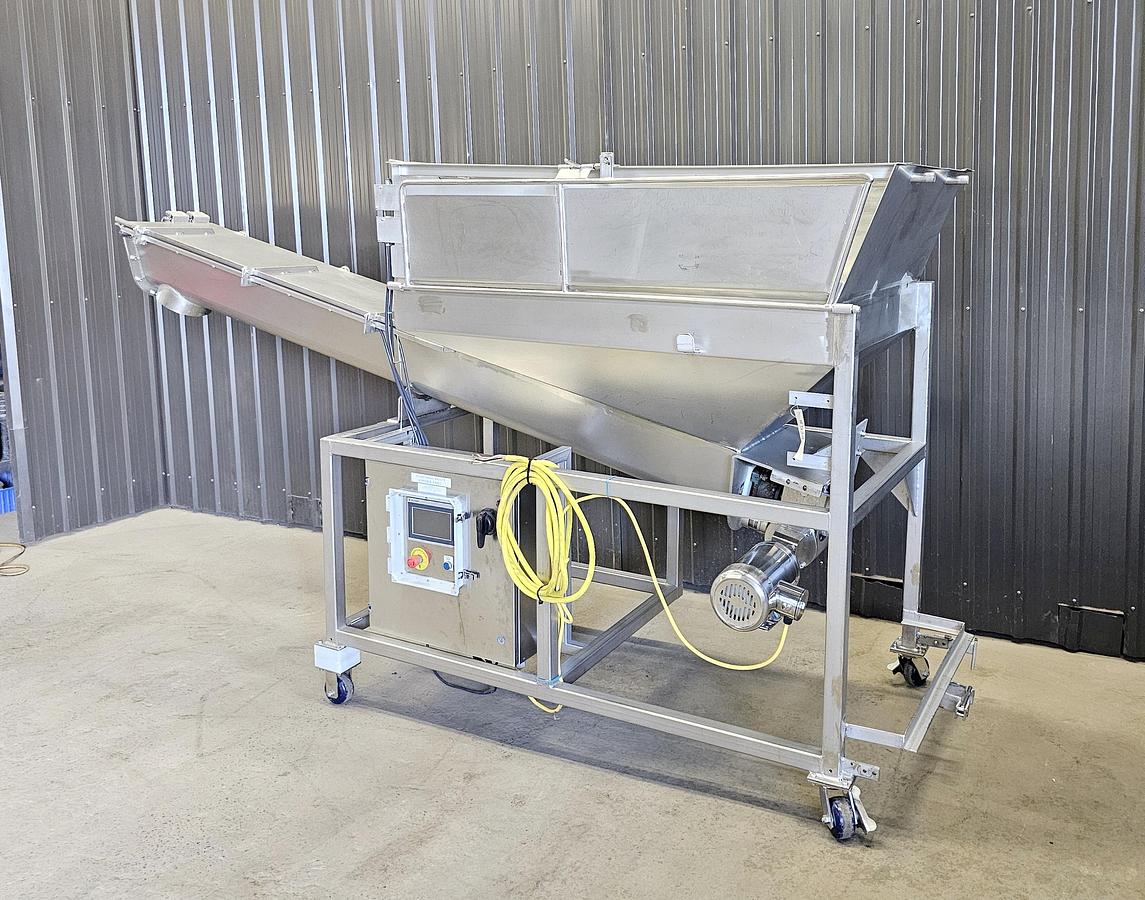 Used TCL Auction - Maple Leaf Foods - Ontario - Lot 21 - Screw Conveyor