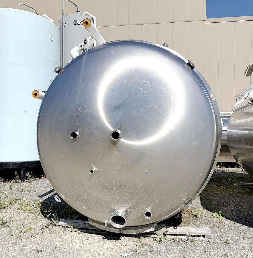 Used Used 5580 Gallon Jacketed Tank, 304 Stainless Steel