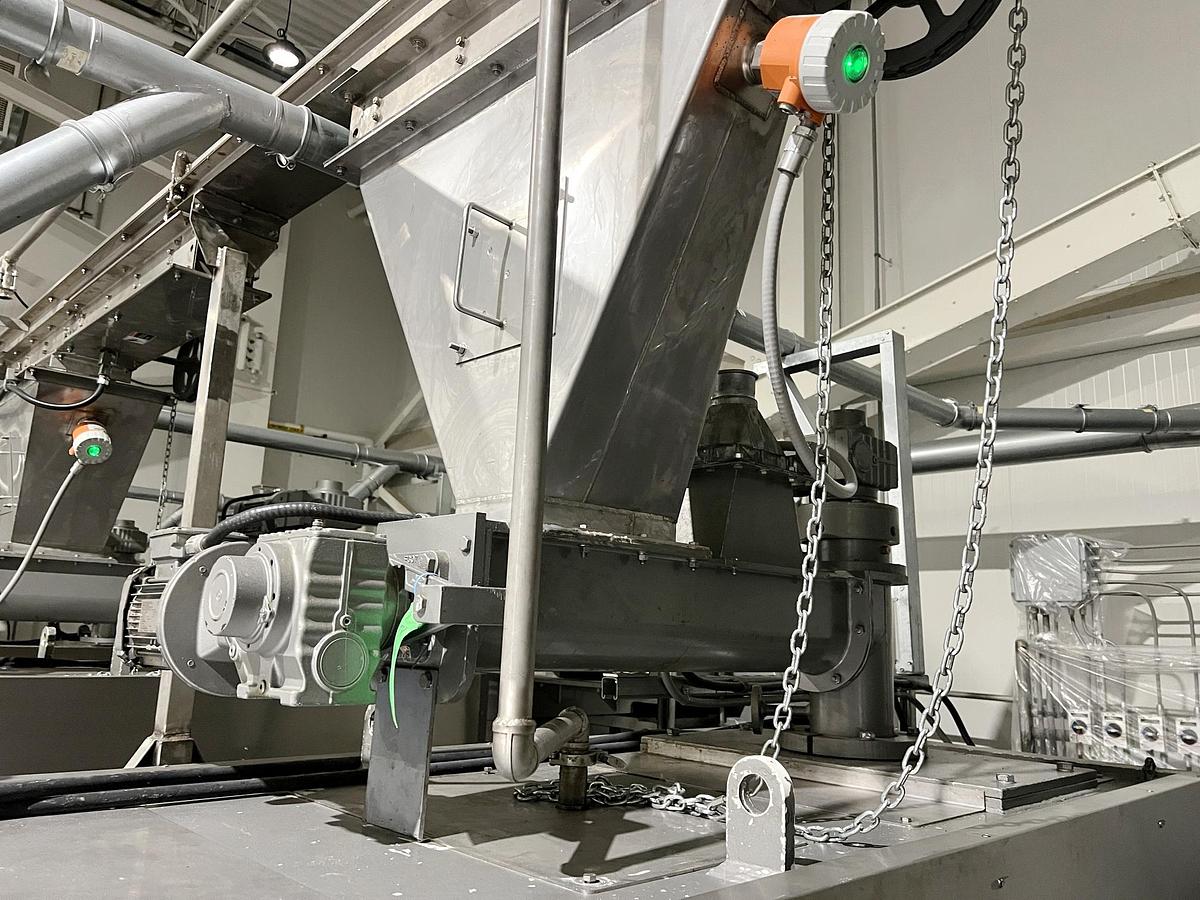 Used Used Rosedowns Desmet 400 Series Sterling Screw Press