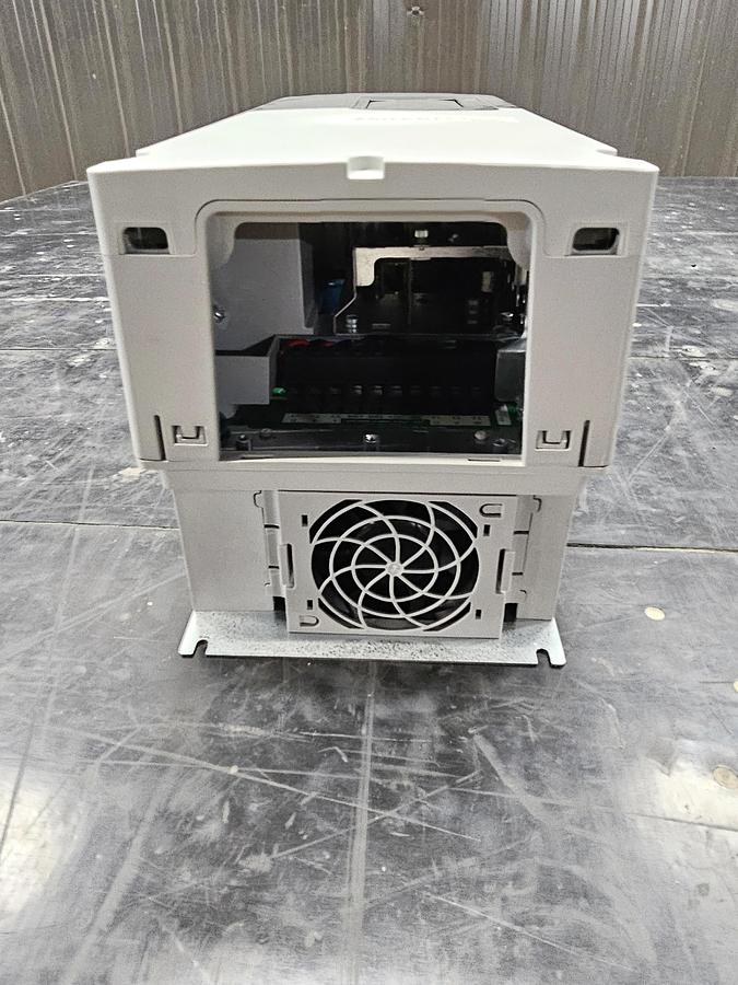 Used Used Allen-Bradley Variable Frequency Drive, Model 20F11NE1P7AA0NNNNN, 1 HP, 540-660V
