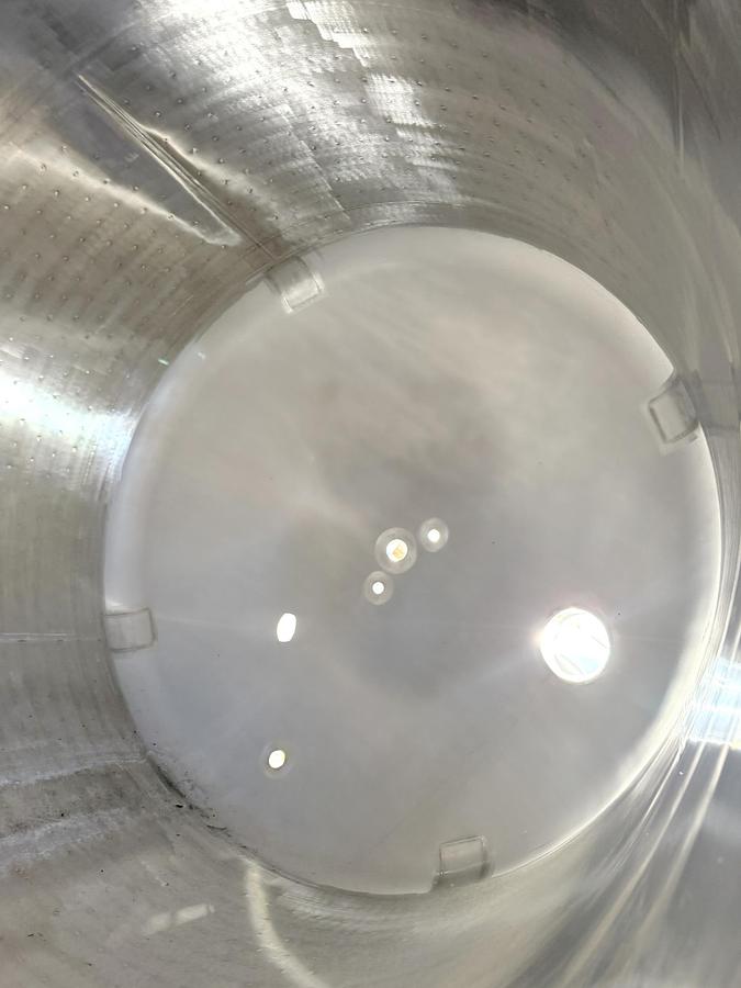 Used Used 2480 Gallon Jacketed Tank, 304 Stainless Steel