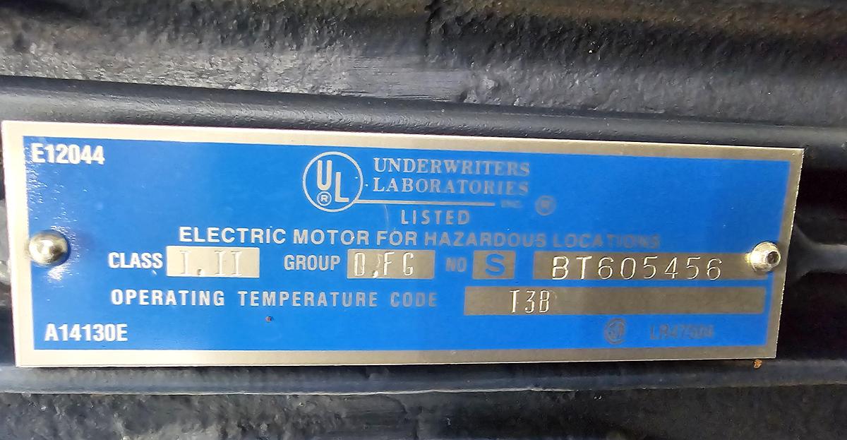 Used Used Airex Dust Collector, With 3 HP Fan