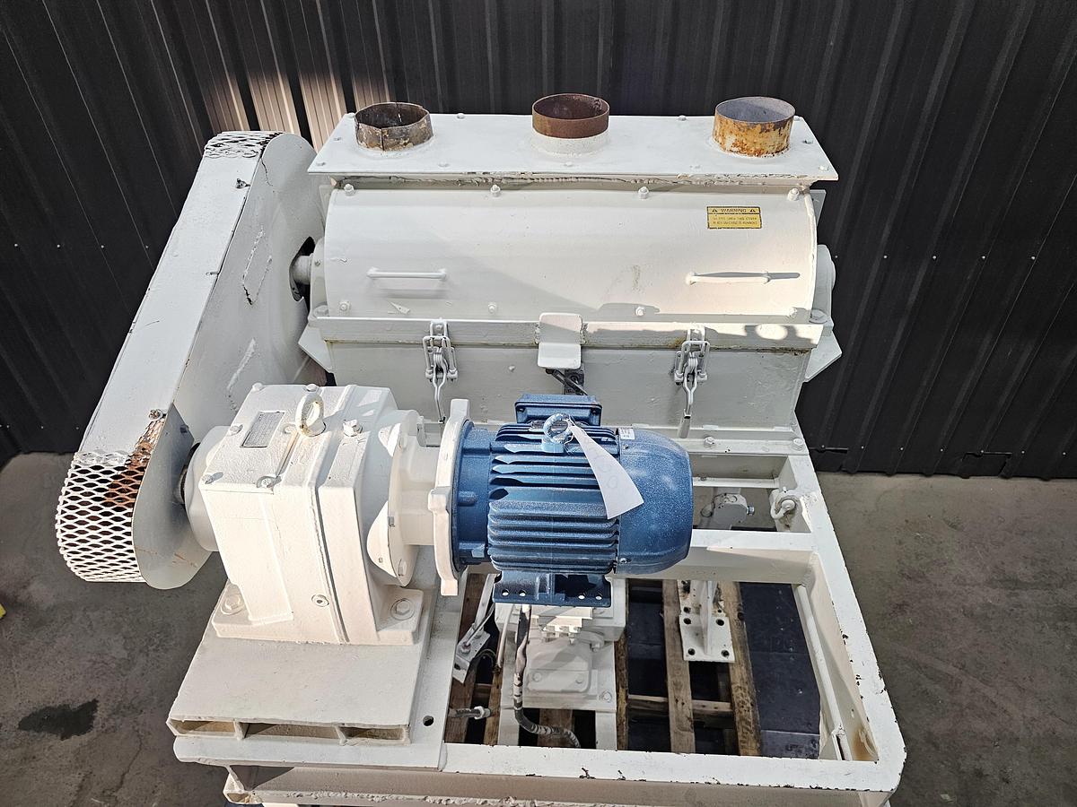 Used Levy Recovery Group Michigan - lot 108 - chipper flake breaker