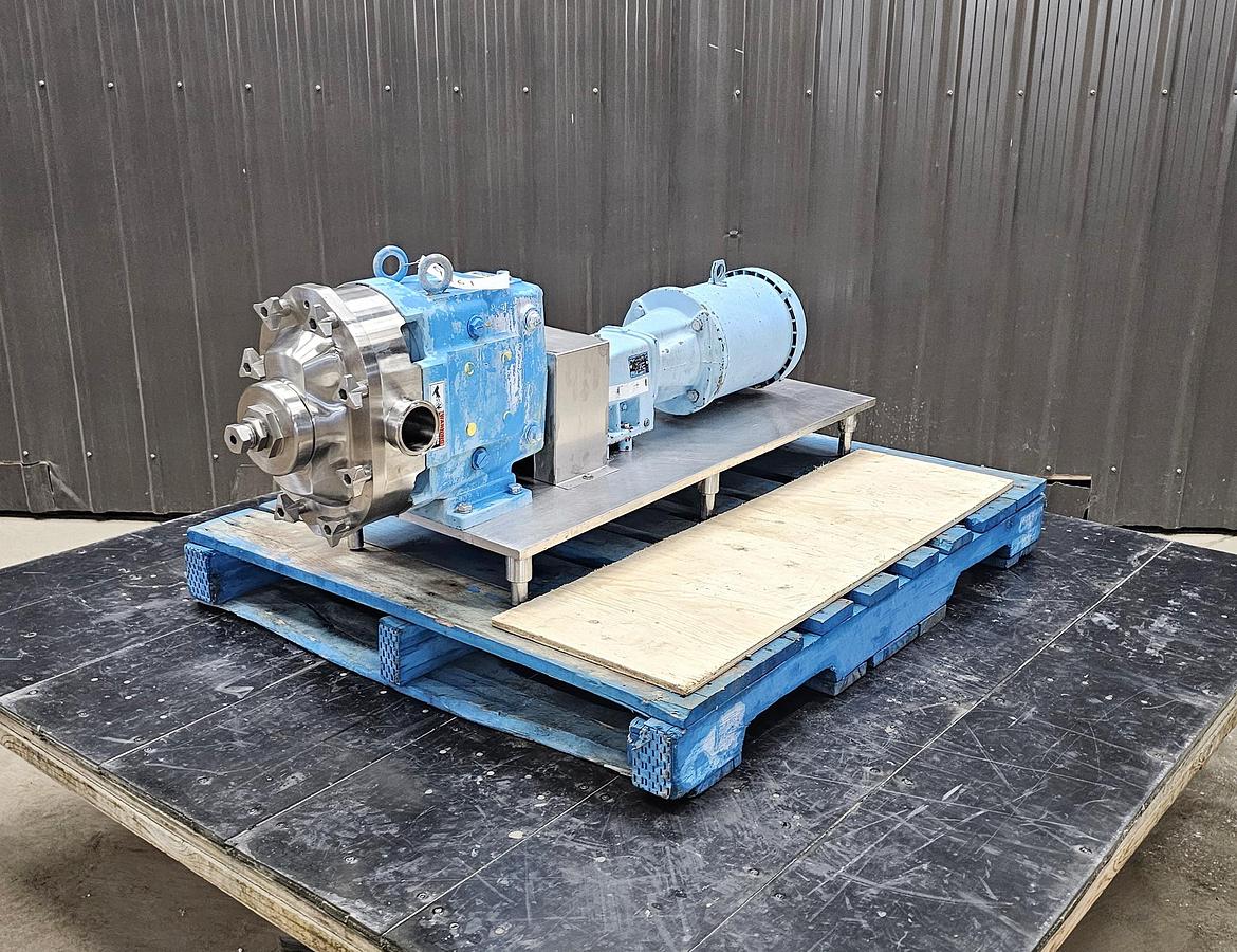 Used Metcalfe Auctions Mississauga - Lot 170 Lobe pump