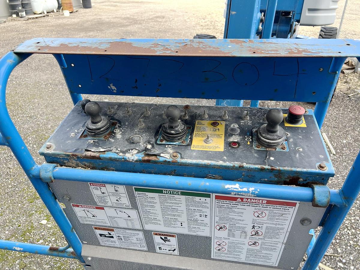 Used Used 2013 Genie Z60/34 Self-Propelled Articulating Boom Truck