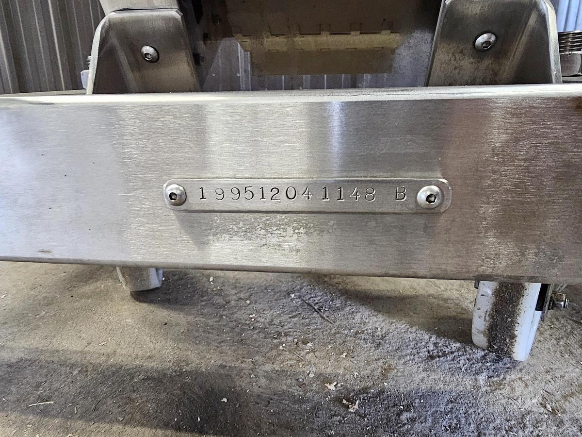 Used Heritage Global Auctions (Hagerstown MD) Lot 709 - Conveyor