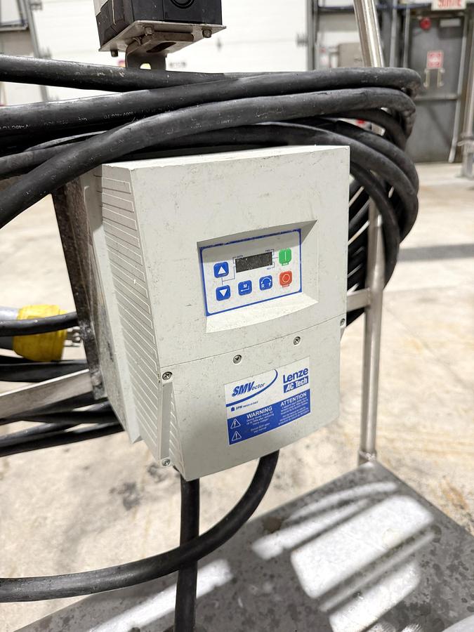 Used Used SPX Centrifugal Pump, 1.5" X 1.5", 10 HP, with VFD