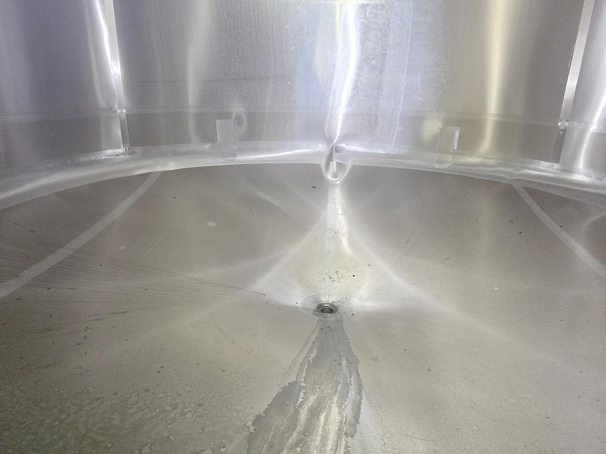 Used Used 7500 Gallon DCI Jacketed Tank, 304 Stainless Steel