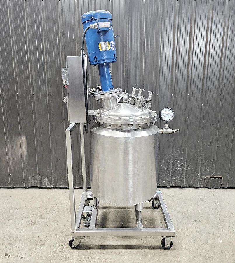 Used Amplio Auction - Lot 52 Stainless steel mixing tank