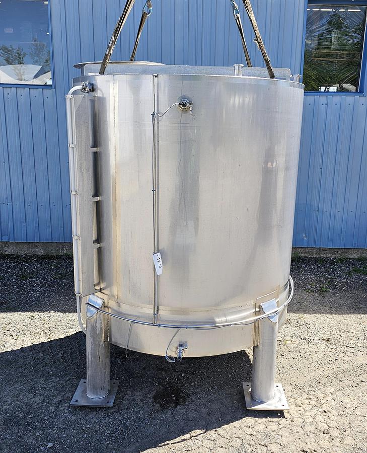 Used Used ADI Laval 1100 Gallon Tank, 304 Stainless Steel