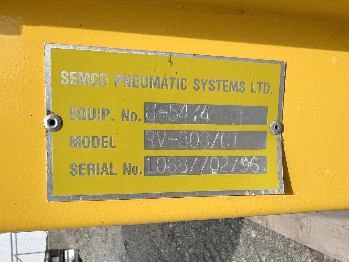 Used Used Semco Dust Collector, Pulse Air, with Rotary Valve